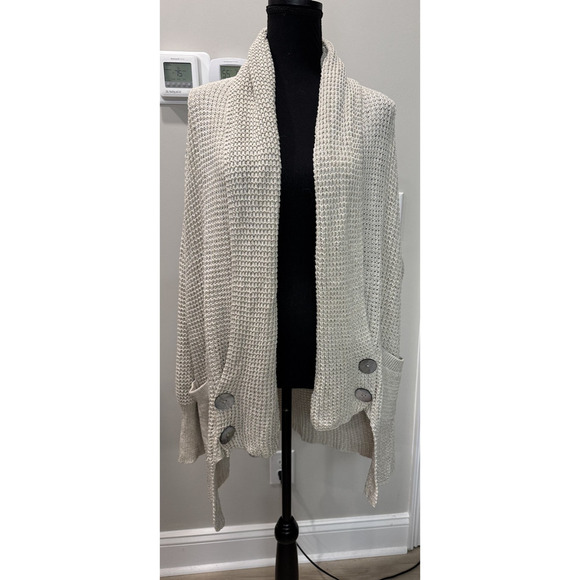 Oversized Cardigan Sweater Beige Waffle-Knit Shell-Style Buttons Medium Cozy - Picture 1 of 10